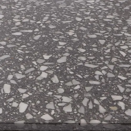 Terrazzo finition satinée, mi-brillante