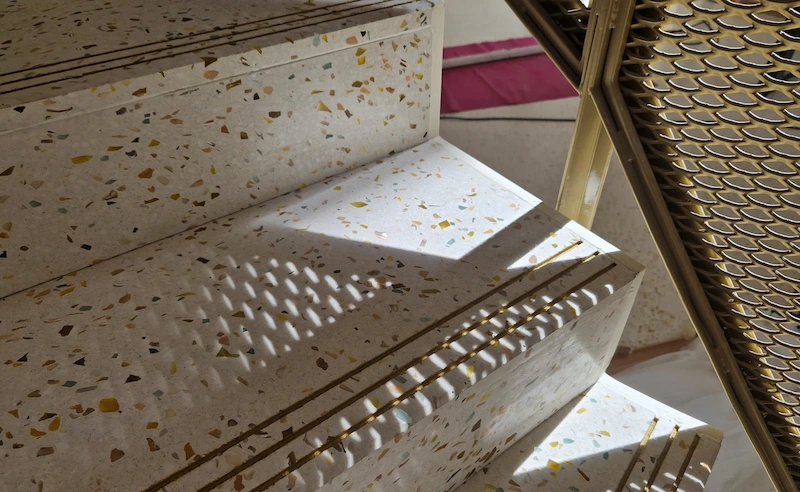 Plaques terrazzo murales