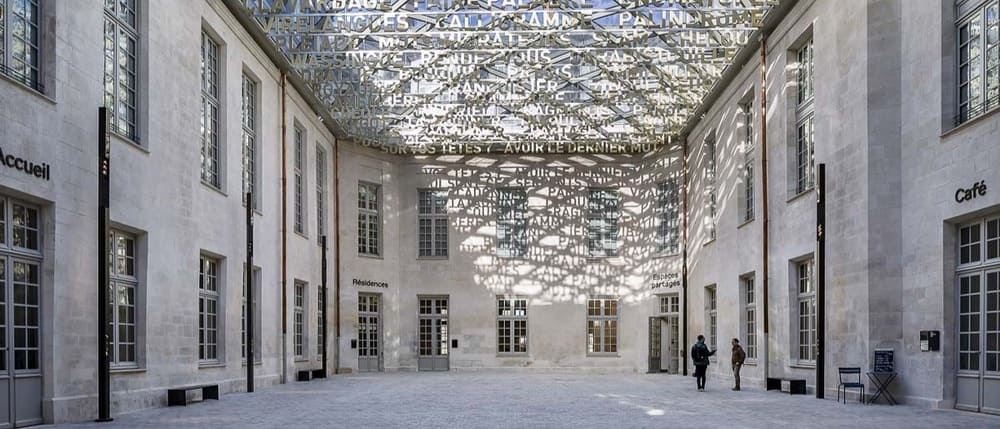 Projet public béton ciré